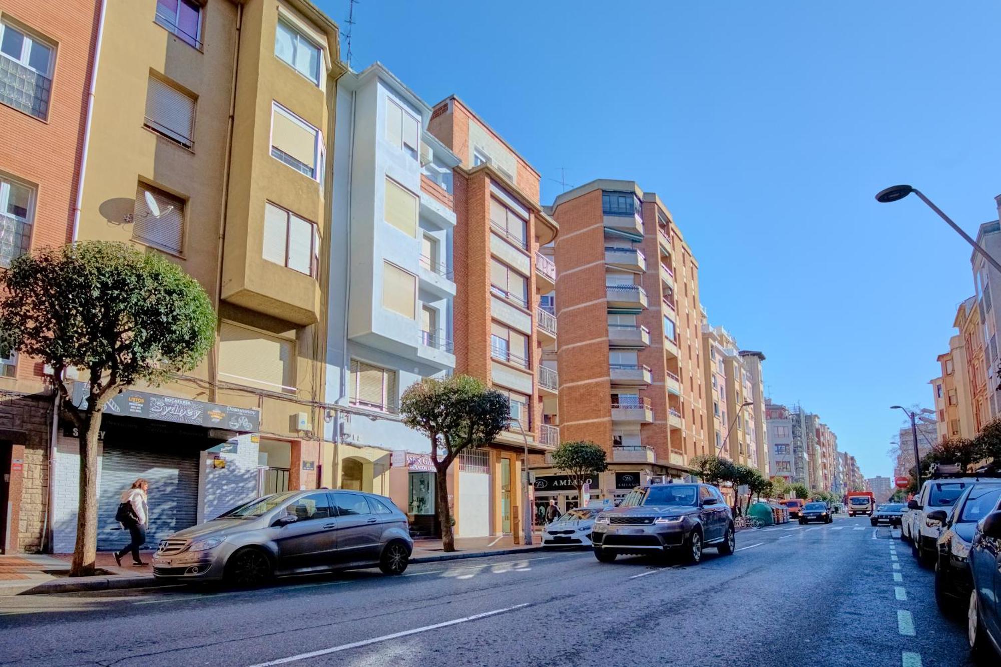 Casa Galdos By Clabao Apartment Logrono Bagian luar foto
